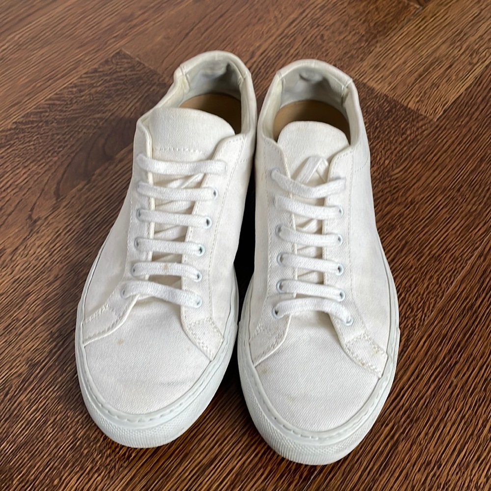 Canvas sneakers